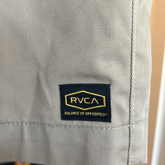 RVCA short - Picture 2 of 5